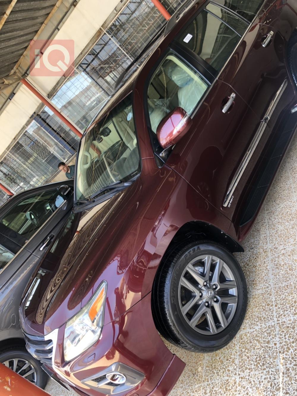 Lexus LX